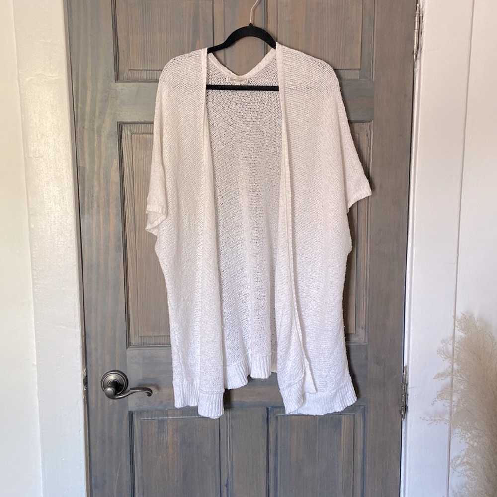 🤍 Temperance White Knitted Coverup